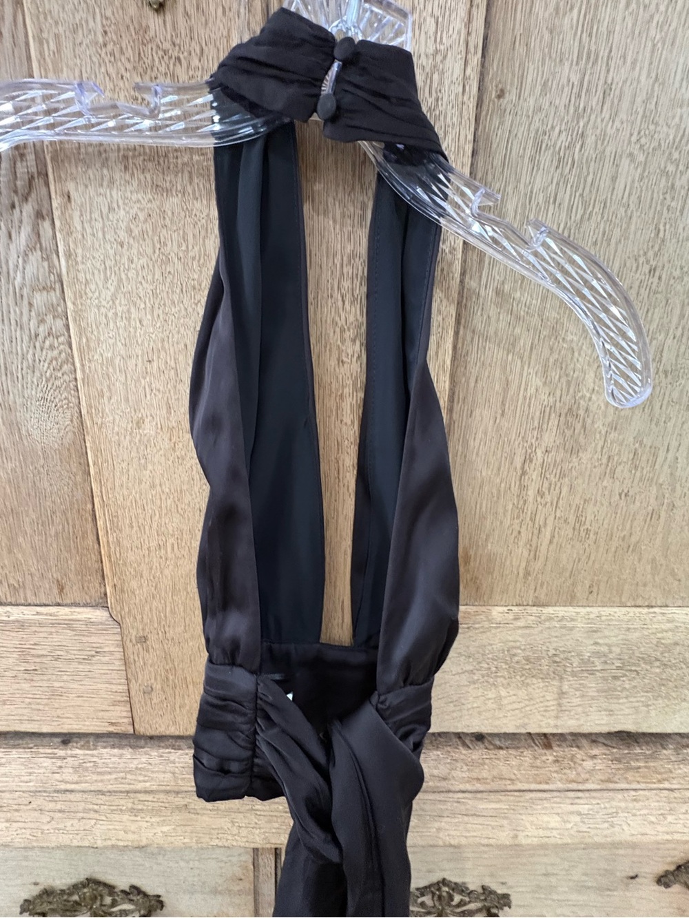 ZARA Black Satin V Neck, Pleated Hem Cropped Halter Top XS - Picture 3 of 4